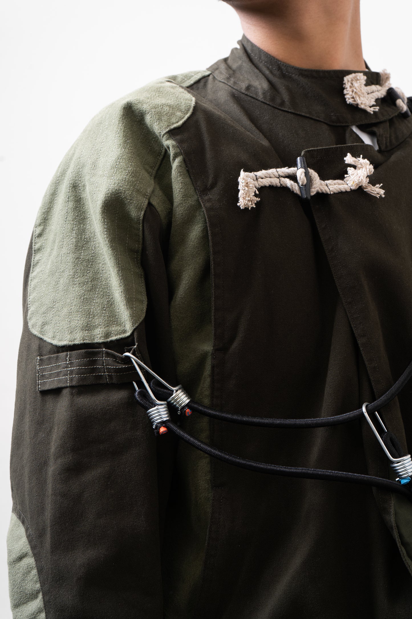 CROSS TOGGLE JACKET [Olive]