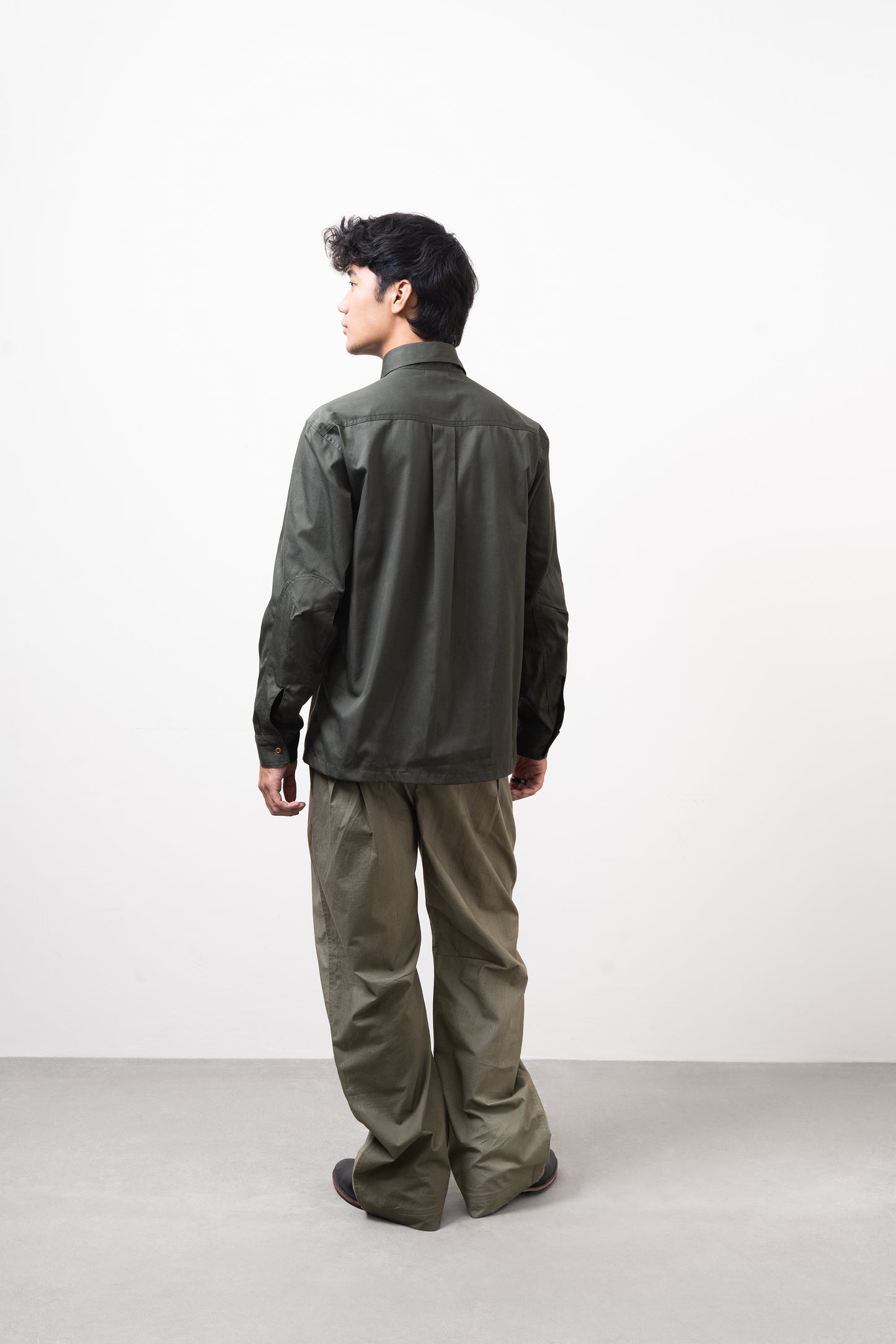 ASYMMETRIC SHIRT [Olive]